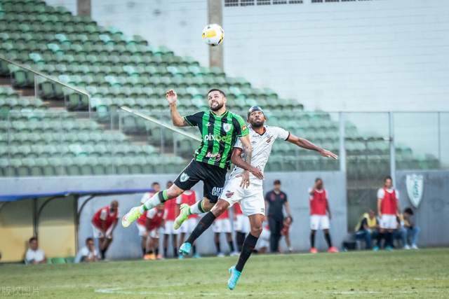 快船官宣提前续约祖巴茨 新合同3年5860万美元